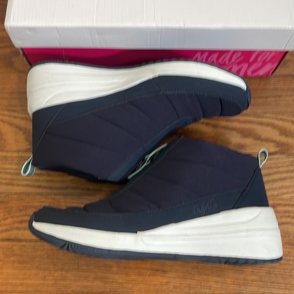 Ryka Gia Puff Cold Weather Boots Black size 10M NWT - Picture 5 of 10